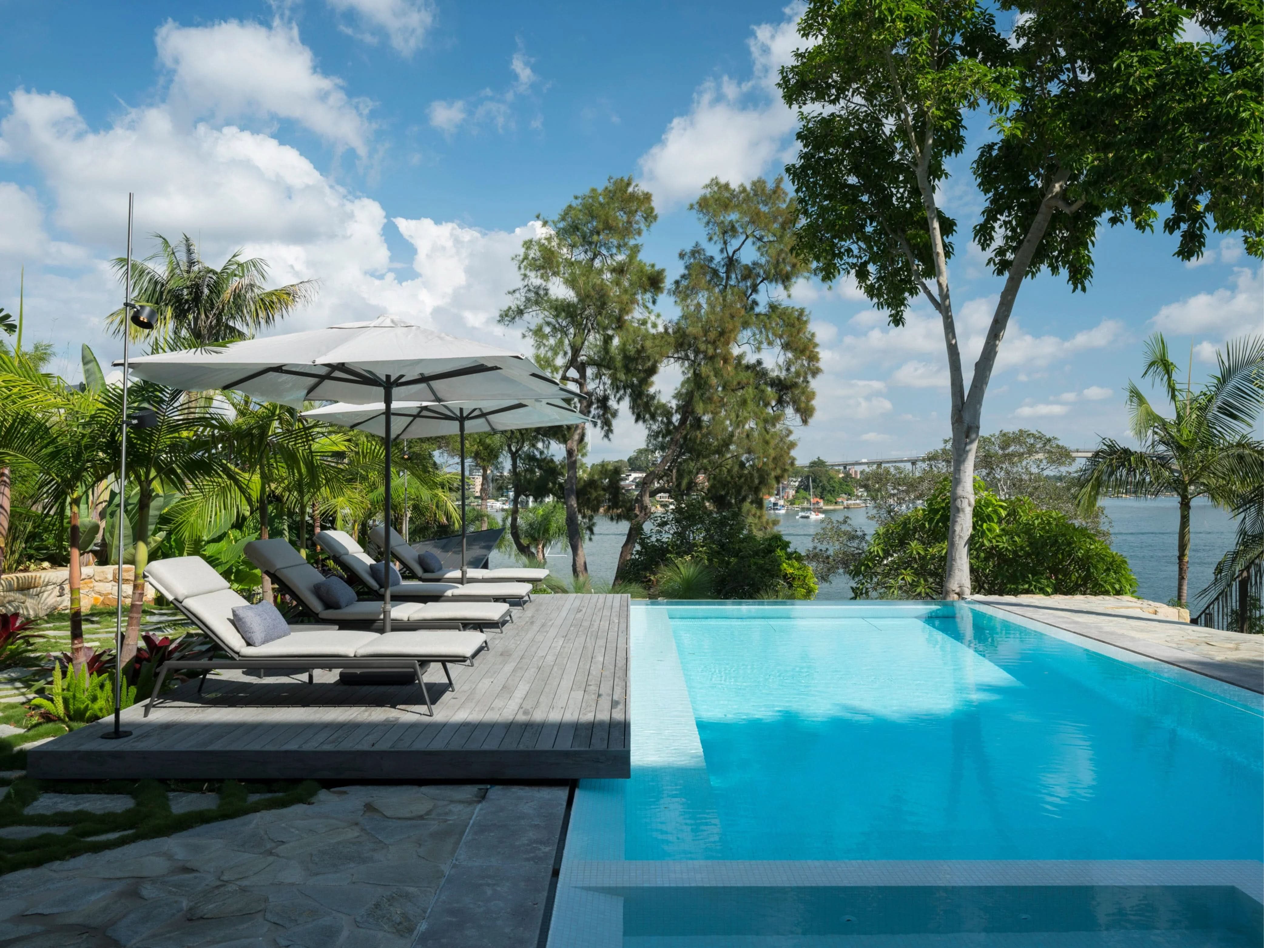 Branch Lounger - Image 4