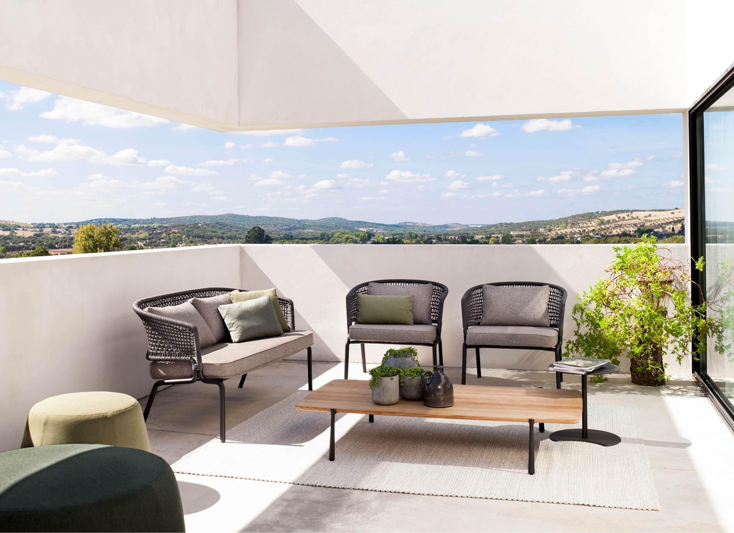 Contour Sofa - Image 10