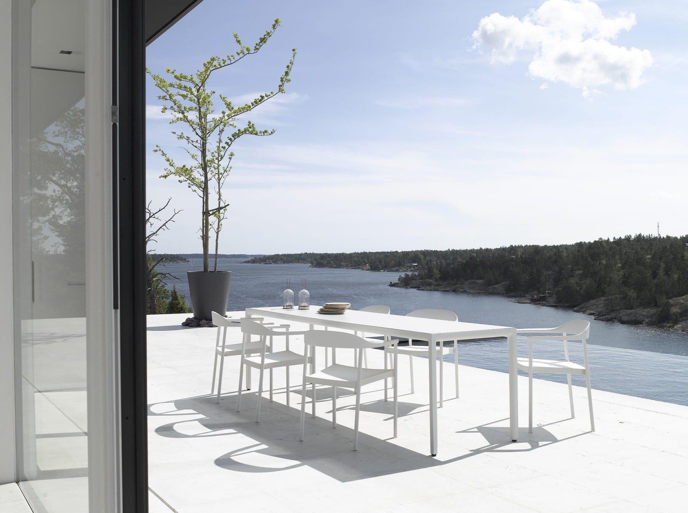 Illum Armchair - Image 15