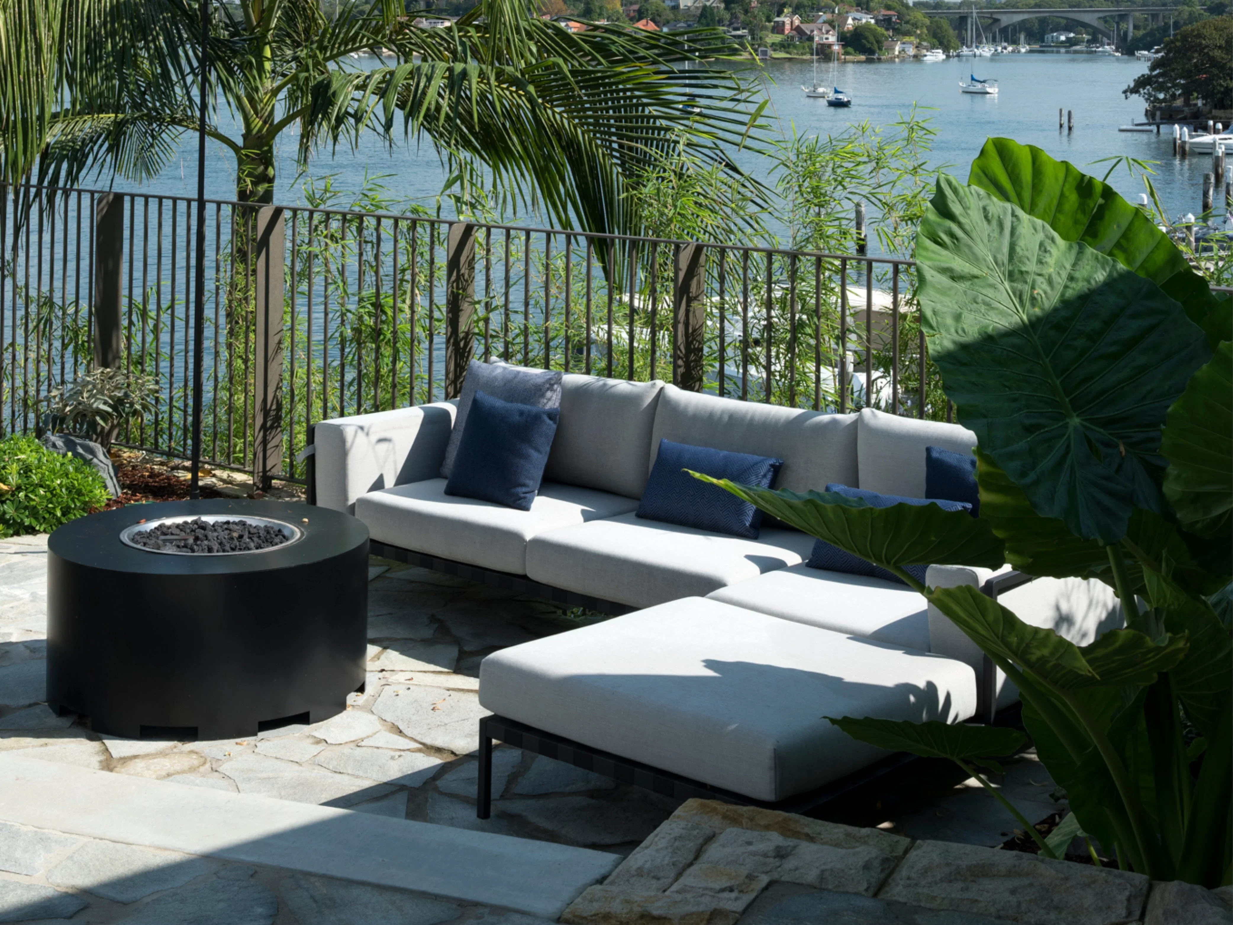 Natal Alu Sofa - Image 8