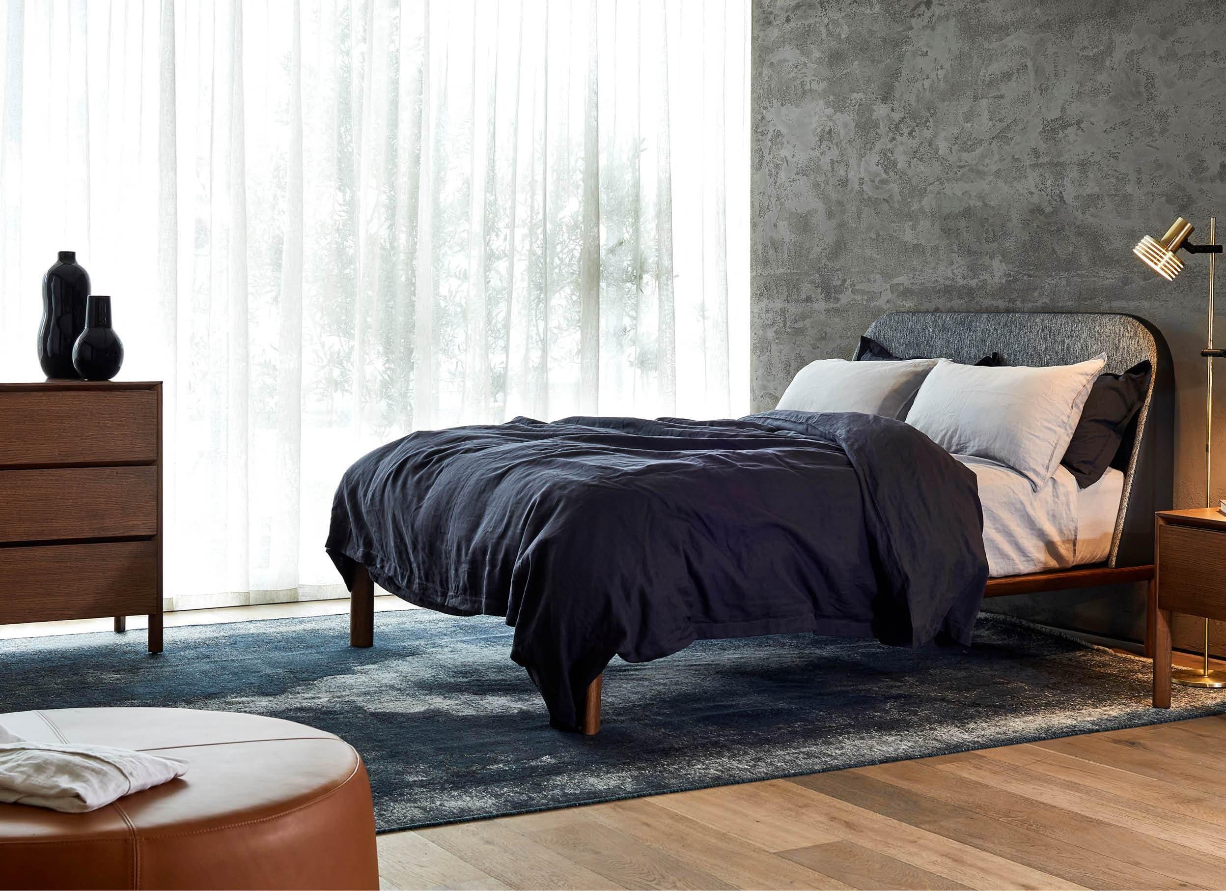 Otway Three Drawer - Image 3