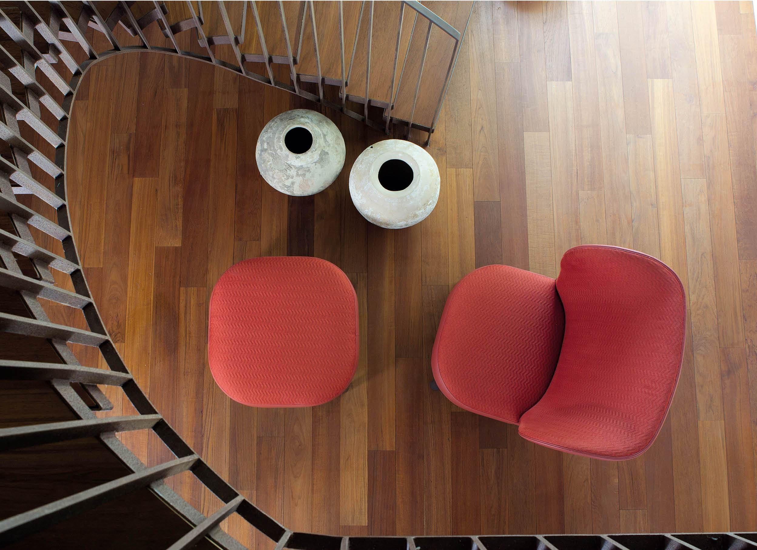 Spring Chair - Image 5