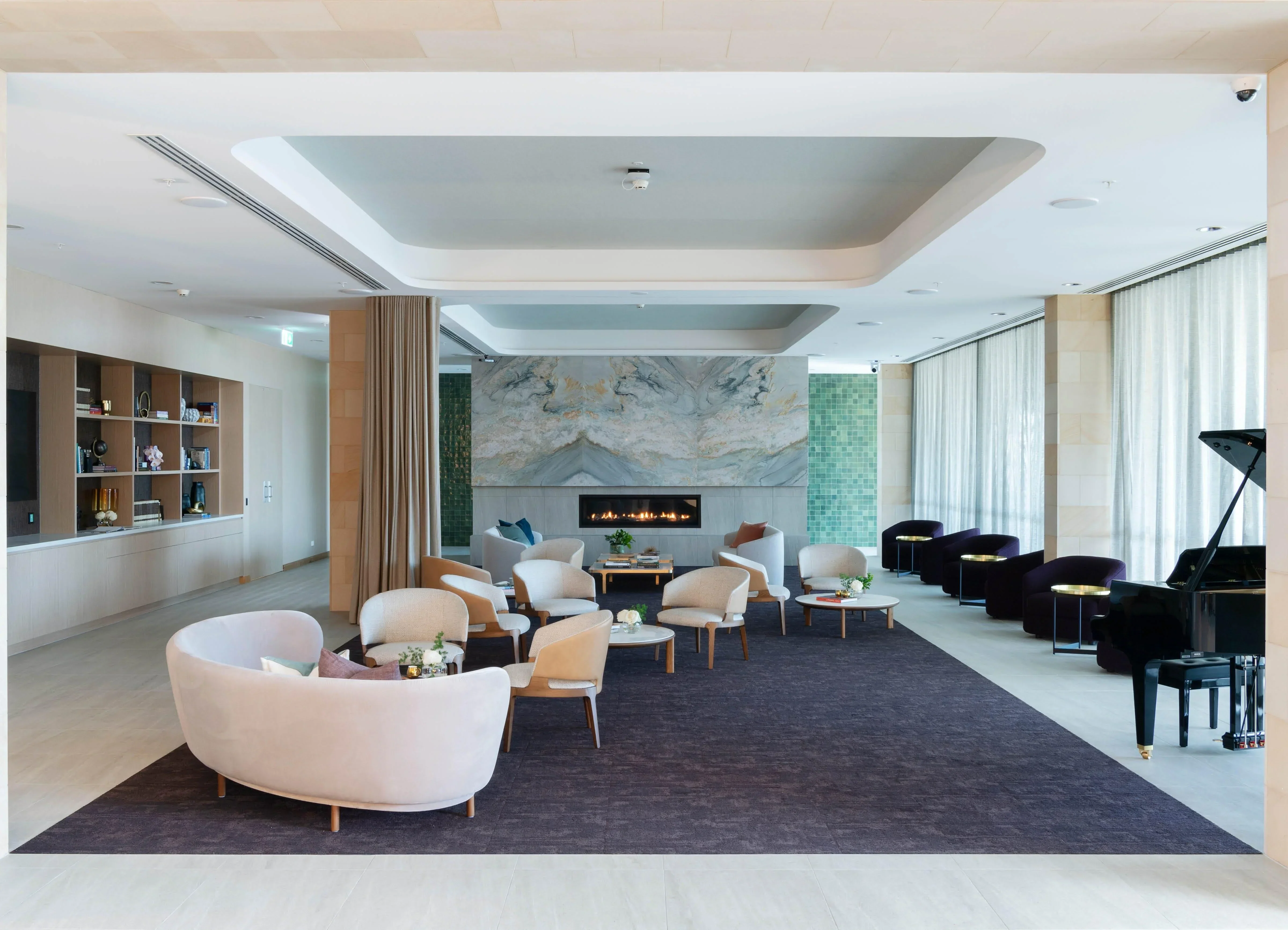 Velis Lounge Tub Chair - Image 9