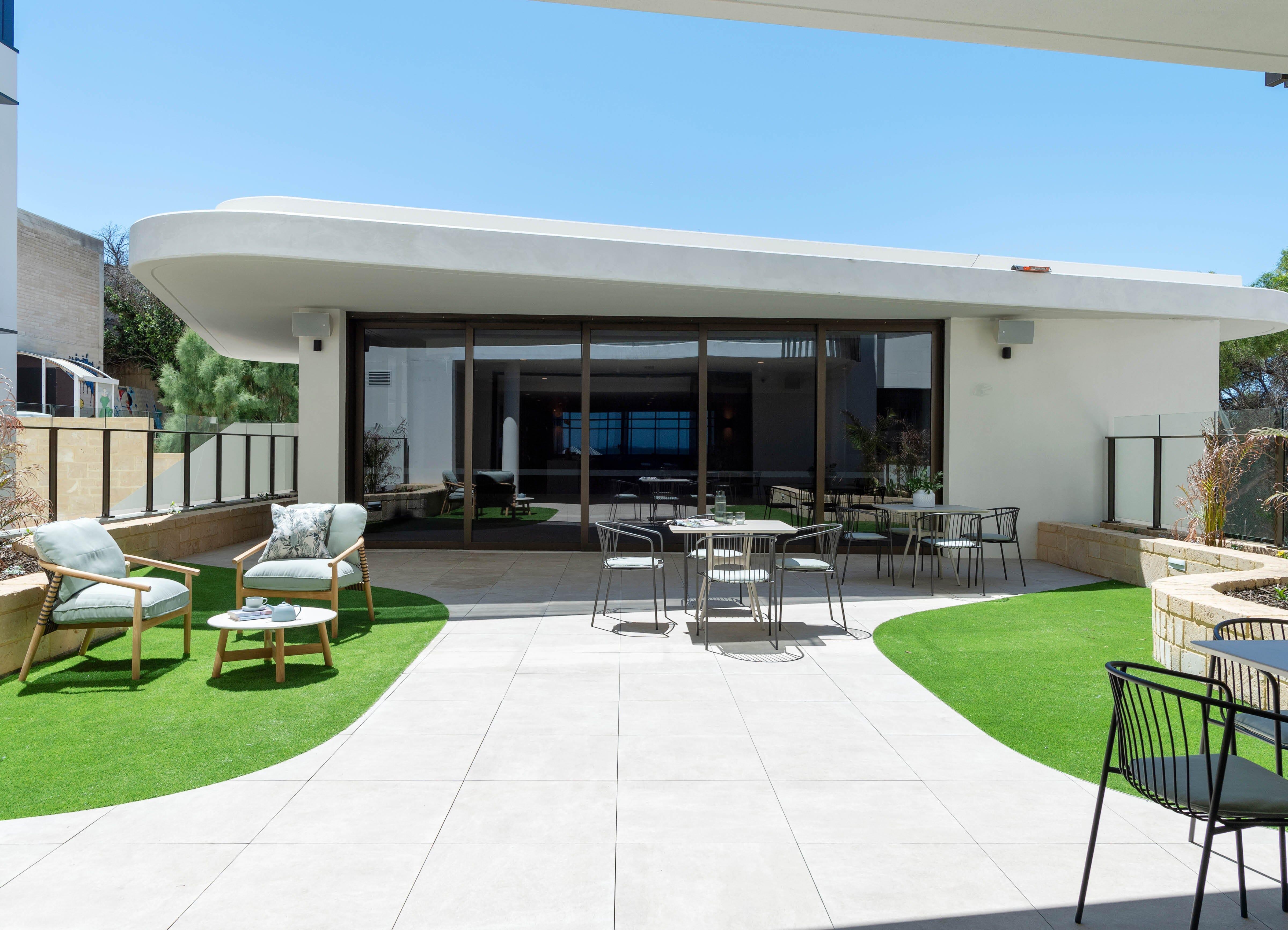 Wye Armchair (Outdoor) - Image 9